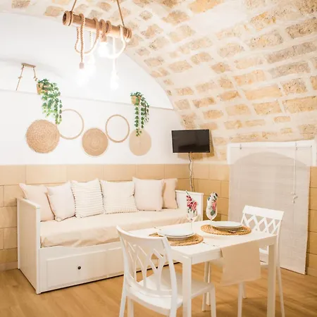 Apartment Adelphos