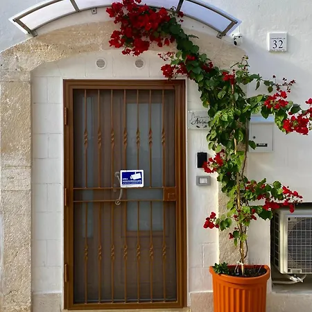 Adelphos Apartment